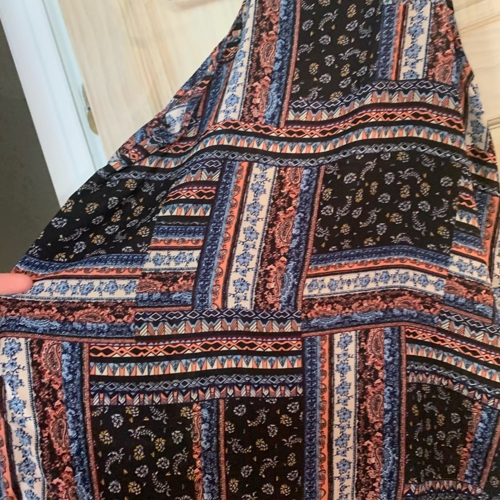 Tank Top - Picture 3 of 5
